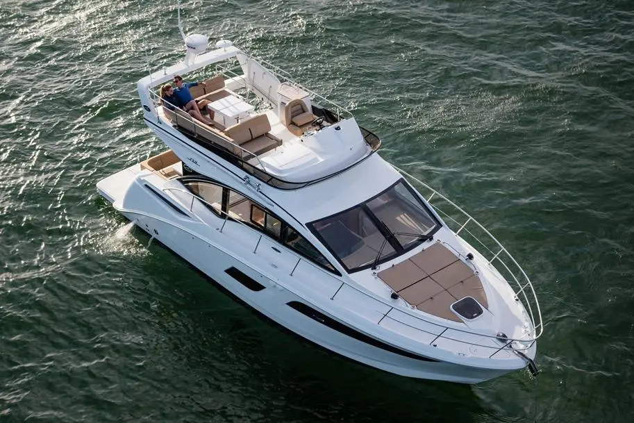 Aquaholic 2018 Sea Ray Fly 400 Yacht For Sale in Gloucester MA Aquaholic 2018 Sea Ray Fly 400 Yacht For Sale in Gloucester MA