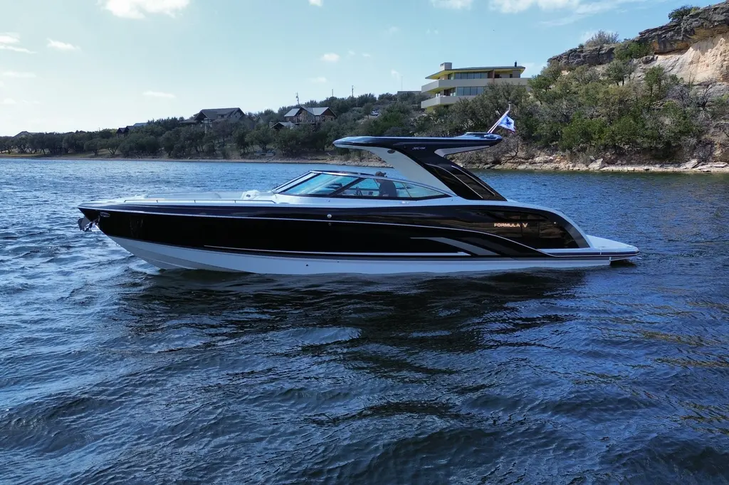 On order 2026 Formula 360 Crossover Bowrider I/O Yacht For Sale in Clear Lake Shores TX On order 2026 Formula 360 Crossover Bowrider I/O Yacht For Sale in Clear Lake Shores TX