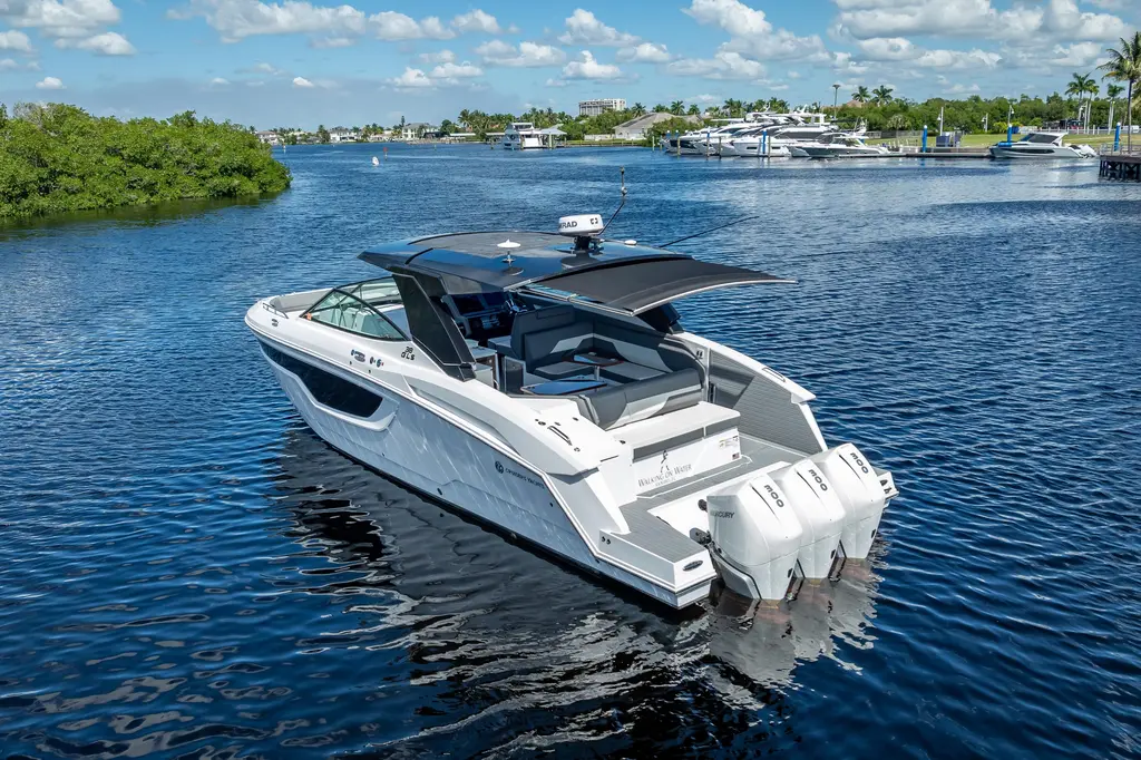 2022 Cruisers Yachts 38 GLS OB Yacht For Sale in Fort Myers FL 2022 Cruisers Yachts 38 GLS OB Yacht For Sale in Fort Myers FL