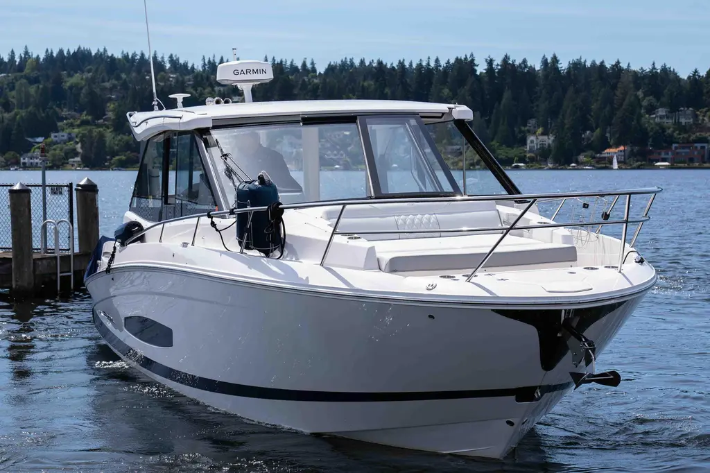 2024 Regal 36 Grande Coupe Yacht For Sale in Seattle WA 2024 Regal 36 Grande Coupe Yacht For Sale in Seattle WA