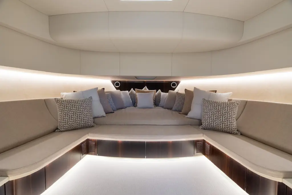 PURA VIDA 2024  CONTINENTAL 54 SuperSport Yacht For Sale in Miami Beach FL