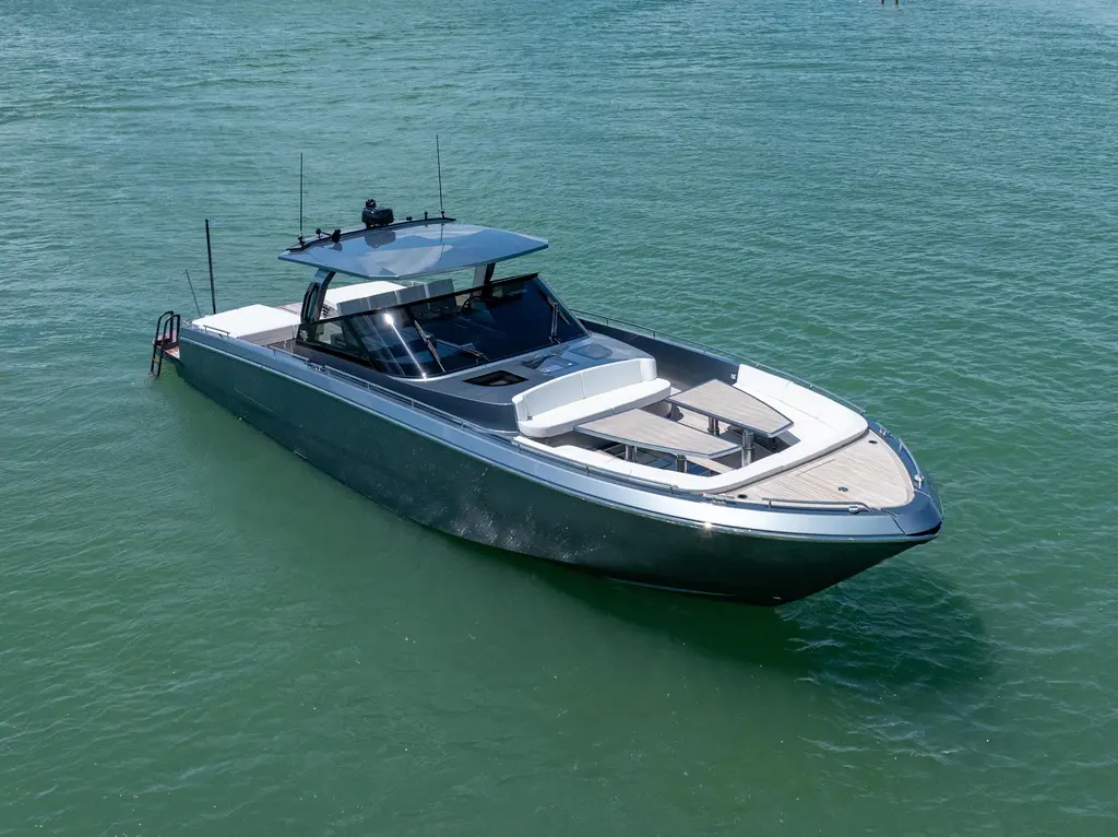 PURA VIDA 2024  CONTINENTAL 54 SuperSport Yacht For Sale in Miami Beach FL