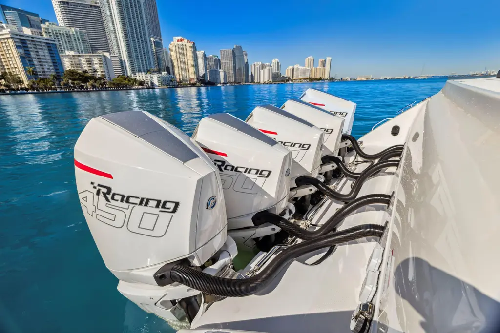 2022 Cigarette 42' Auroris Yacht For Sale in Miami FL 2022 Cigarette 42' Auroris Yacht For Sale in Miami FL