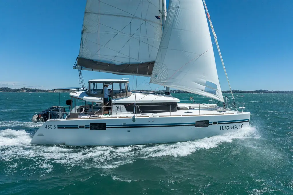 2016 Lagoon 450 S Yacht For Sale in Whangarei 2016 Lagoon 450 S Yacht For Sale in Whangarei