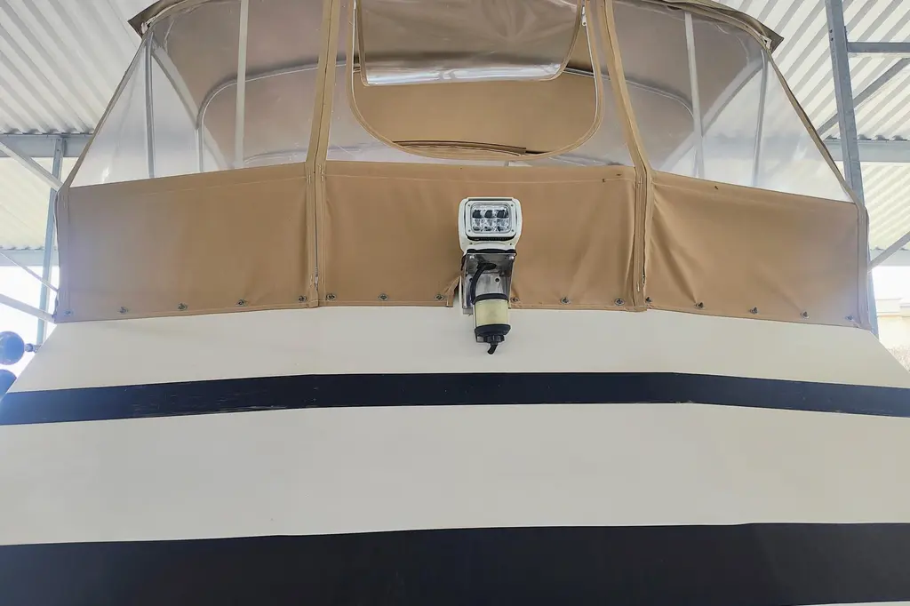 Buena Vista 1986 CHB Senator Yacht For Sale in Athens AL Buena Vista 1986 CHB Senator Yacht For Sale in Athens AL