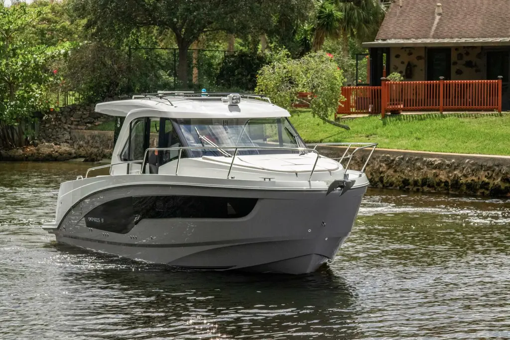 2026 Beneteau Antares 9 Yacht For Sale in Fort Lauderdale FL 2026 Beneteau Antares 9 Yacht For Sale in Fort Lauderdale FL