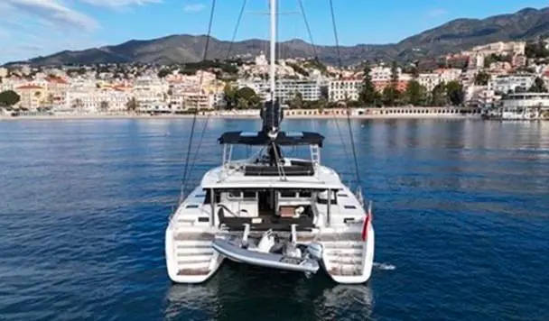 2020 Custom Lagoon 52 Fly Yacht For Sale in Sardegna - Costa Smeralda 2020 Custom Lagoon 52 Fly Yacht For Sale in Sardegna - Costa Smeralda