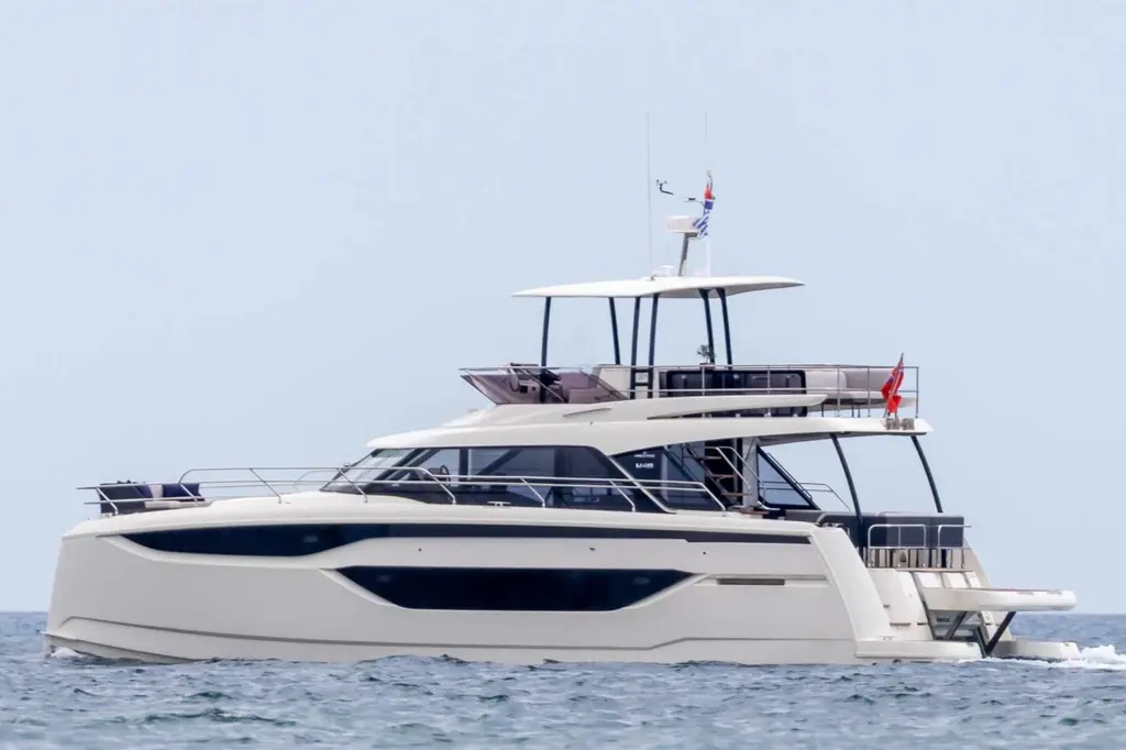 M/Y SHI-SHI 2024 Prestige M48 Yacht For Sale in Athens M/Y SHI-SHI 2024 Prestige M48 Yacht For Sale in Athens