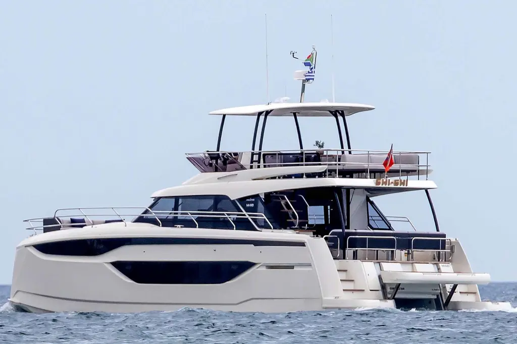 M/Y SHI-SHI 2024 Prestige M48 Yacht For Sale in Athens M/Y SHI-SHI 2024 Prestige M48 Yacht For Sale in Athens