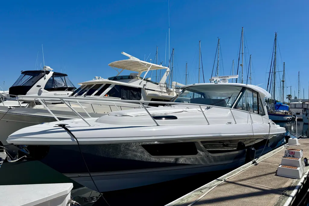 2025 Intrepid 50 Evolution Yacht For Sale in St Petersburg FL 2025 Intrepid 50 Evolution Yacht For Sale in St Petersburg FL