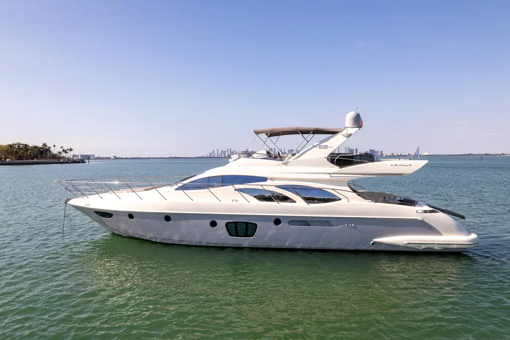 Bellami Too 2008 Azimut 62E Yacht For Sale in North Bay Village FL Bellami Too 2008 Azimut 62E Yacht For Sale in North Bay Village FL