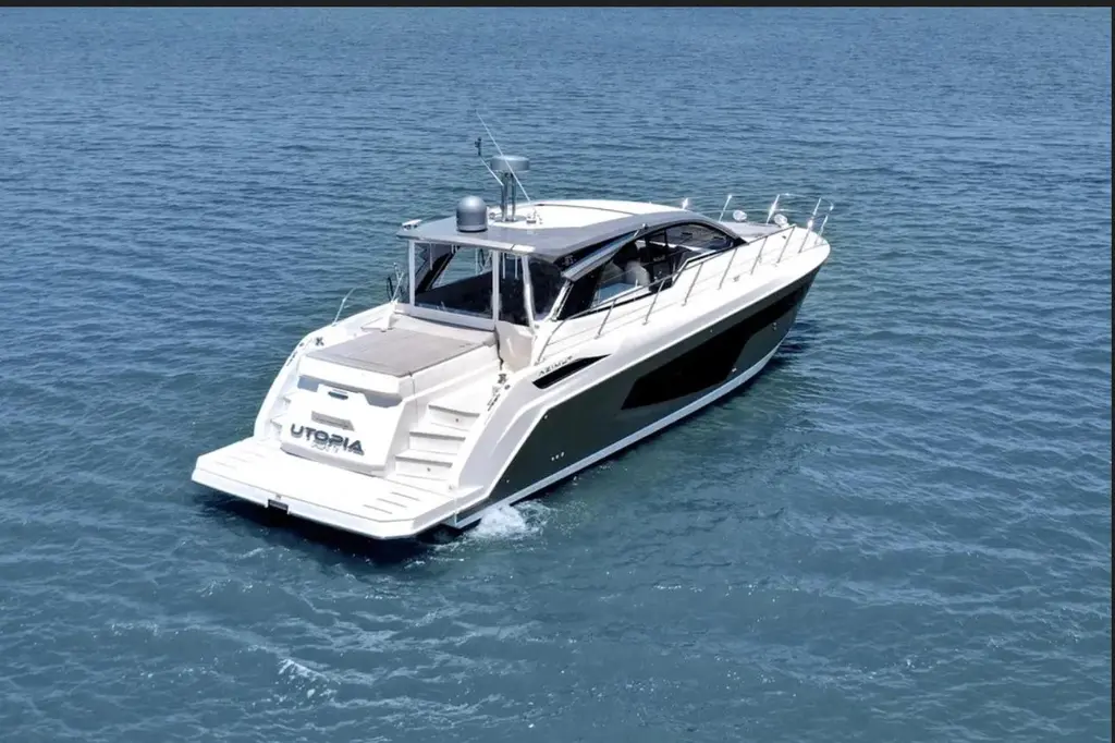 UTOPIA 2020 Azimut Atlantis 51 Yacht For Sale in Lewisville TX UTOPIA 2020 Azimut Atlantis 51 Yacht For Sale in Lewisville TX