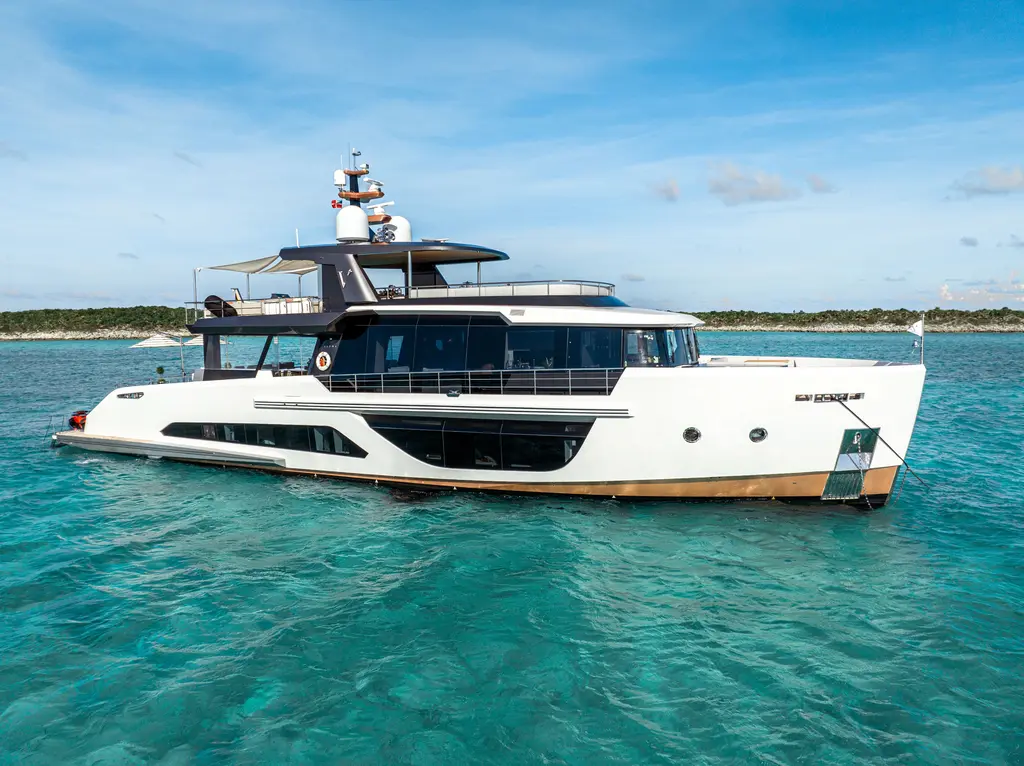 VIVACE 2022 Spritz Yacht For Sale in Fort Lauderdale FL VIVACE 2022 Spritz Yacht For Sale in Fort Lauderdale FL
