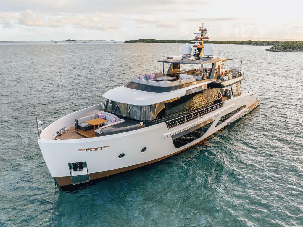 VIVACE 2022 Spritz Yacht For Sale in Fort Lauderdale FL VIVACE 2022 Spritz Yacht For Sale in Fort Lauderdale FL
