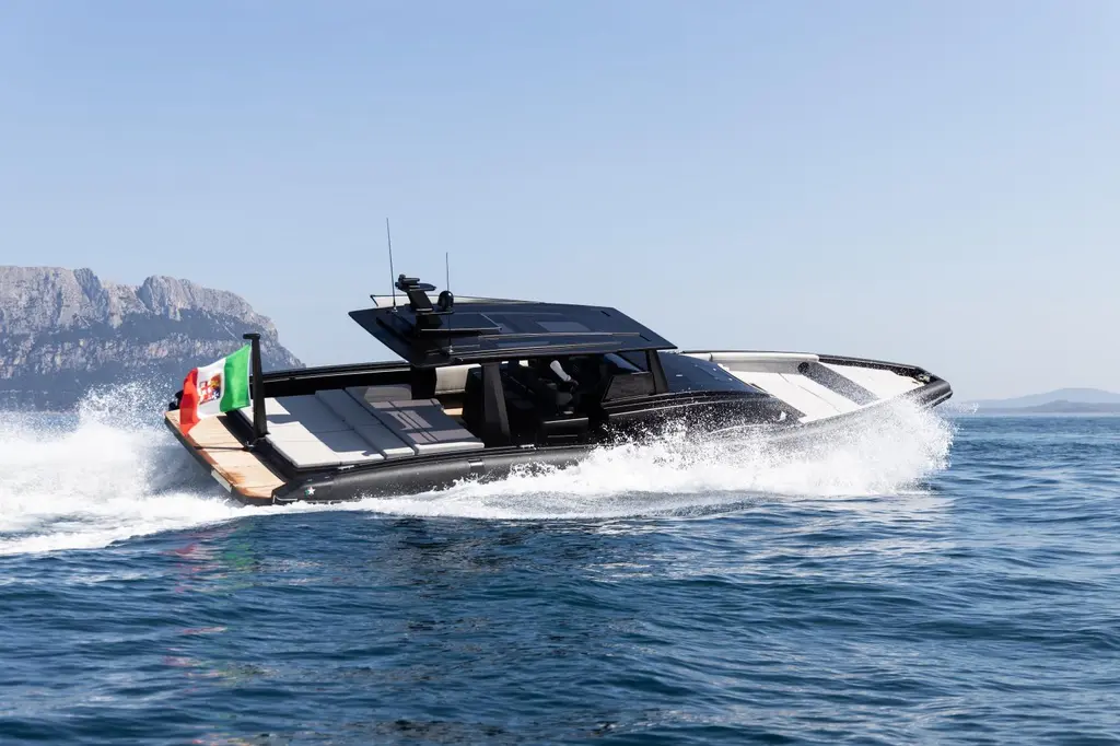 BS140 EFB 2026 Black Shiver 140 EFB Yacht For Sale in Monaco BS140 EFB 2026 Black Shiver 140 EFB Yacht For Sale in Monaco