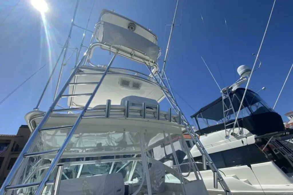 VAQUERO 2006 Cabo Yachts 40 Express Yacht For Sale in Cabo San Lucas VAQUERO 2006 Cabo Yachts 40 Express Yacht For Sale in Cabo San Lucas