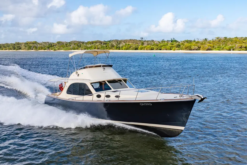 LA PALMA 2007 Palm Beach Motor Yachts 50 Flybridge Yacht For Sale in Gold Coast QLD LA PALMA 2007 Palm Beach Motor Yachts 50 Flybridge Yacht For Sale in Gold Coast QLD