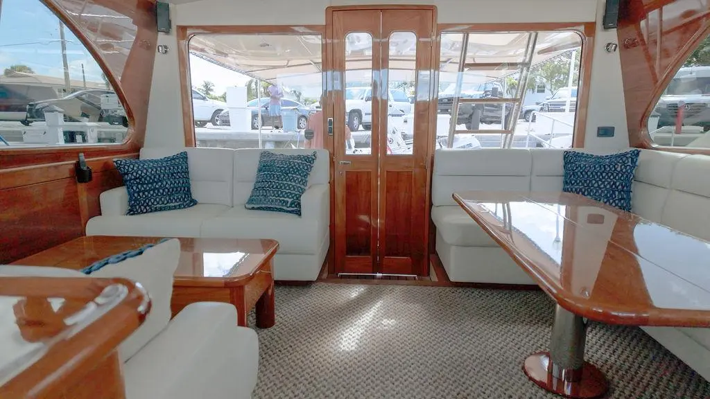 TUTTO BENE 2018 Palm Beach Motor Yachts PB55 Flybridge Yacht For Sale in Jupiter FL