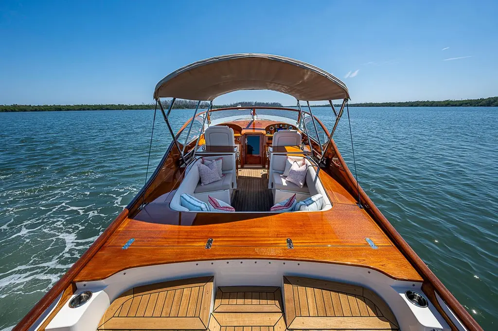ZIPPER 2017 Hinckley Talaria 34R Yacht For Sale in Stuart FL ZIPPER 2017 Hinckley Talaria 34R Yacht For Sale in Stuart FL