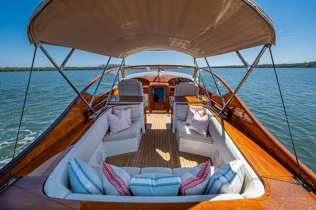 ZIPPER 2017 Hinckley Talaria 34R Yacht For Sale in Stuart FL ZIPPER 2017 Hinckley Talaria 34R Yacht For Sale in Stuart FL