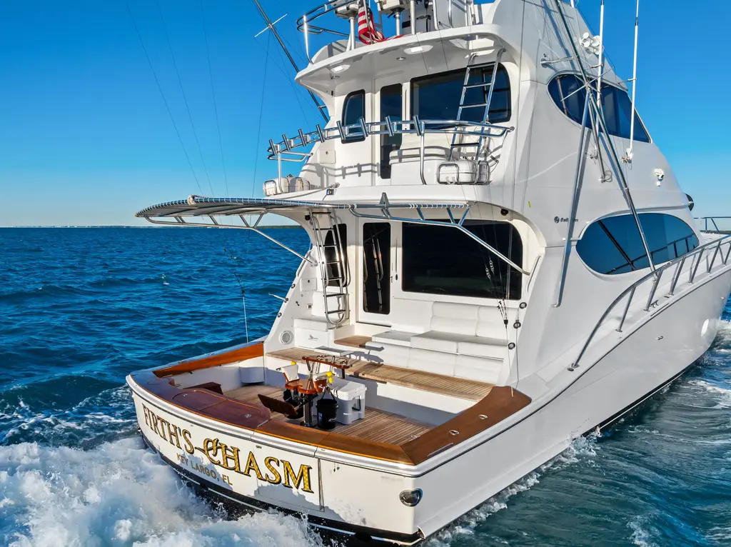 FIRTH'S CHASM 2011 Hatteras Enclosed Bridge Yacht For Sale in Key Largo FL FIRTH'S CHASM 2011 Hatteras Enclosed Bridge Yacht For Sale in Key Largo FL
