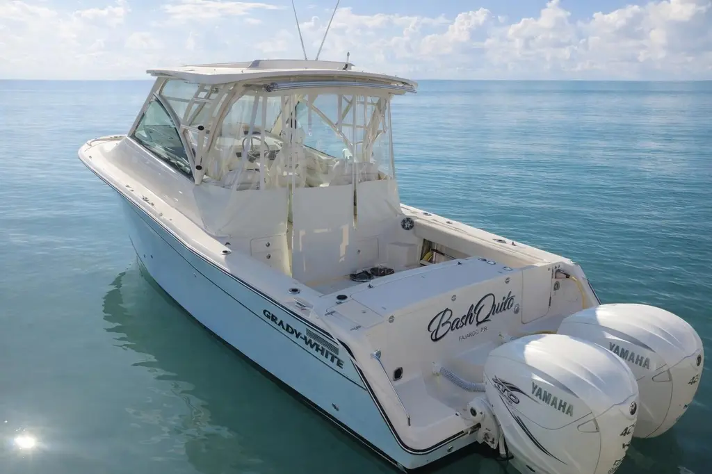  2021 Grady-White Express 330 Yacht For Sale in Fajardo 
