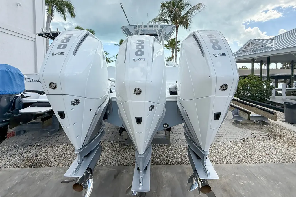 2025 Yellowfin 34 Offshore Yacht For Sale in Sanibel FL 2025 Yellowfin 34 Offshore Yacht For Sale in Sanibel FL