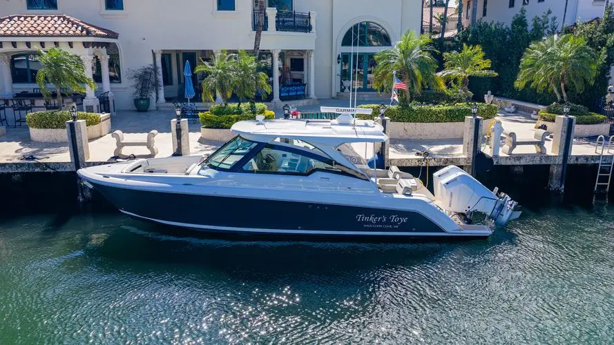 2024 tiara yachts 34 lx tinkers toye fort lauderdale florida for sale