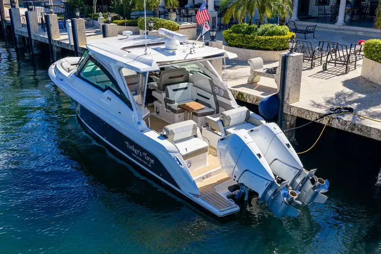 TINKER'S TOYE 2024 Tiara Yachts 34 LX Yacht For Sale in Fort Lauderdale FL