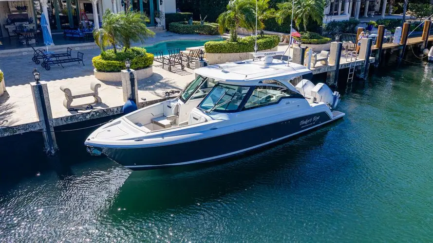 TINKER'S TOYE 2024 Tiara Yachts 34 LX Yacht For Sale in Fort Lauderdale FL