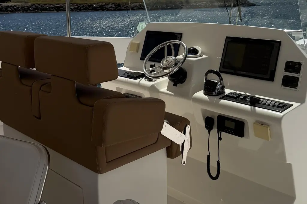 Salute In Pluribus 2018 Overblue 54 Yacht For Sale in La Paz Salute In Pluribus 2018 Overblue 54 Yacht For Sale in La Paz