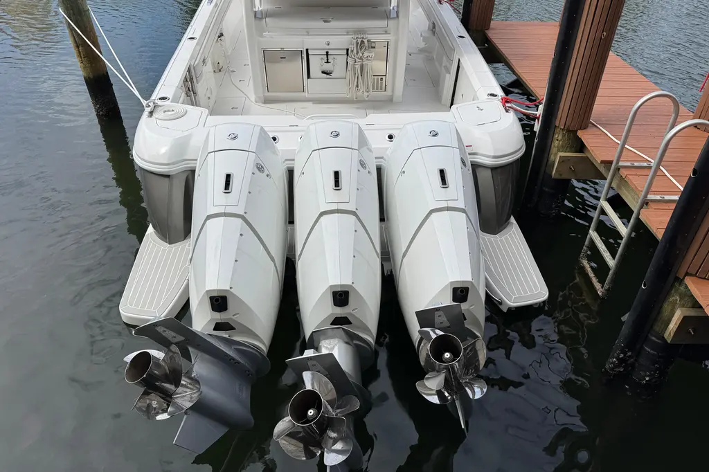 2024 Intrepid 427 Nomad SE Yacht For Sale in Fort Lauderdale FL 2024 Intrepid 427 Nomad SE Yacht For Sale in Fort Lauderdale FL