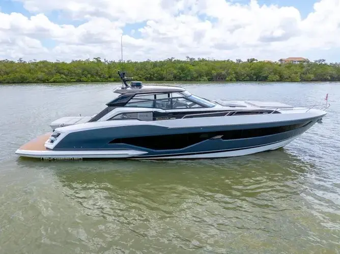 OUR TRADE 2023 Sunseeker Superhawk 55 Yacht For Sale in Palm Beach Gardens FL OUR TRADE 2023 Sunseeker Superhawk 55 Yacht For Sale in Palm Beach Gardens FL