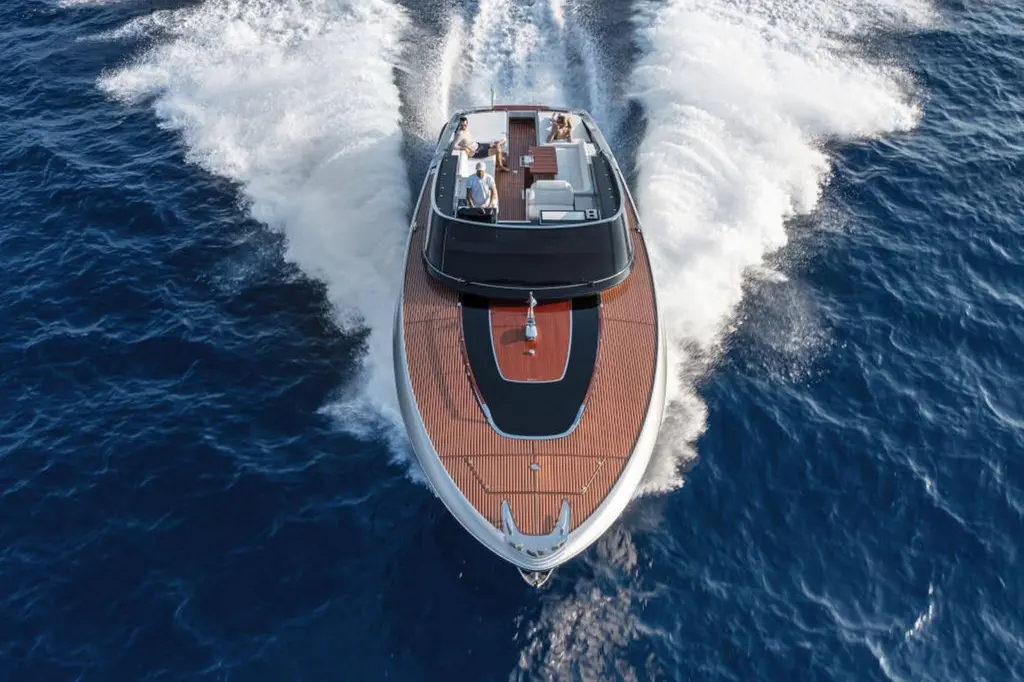 2025 Riva 48' Dolceriva Yacht For Sale in Taranto IT-TA 2025 Riva 48' Dolceriva Yacht For Sale in Taranto IT-TA
