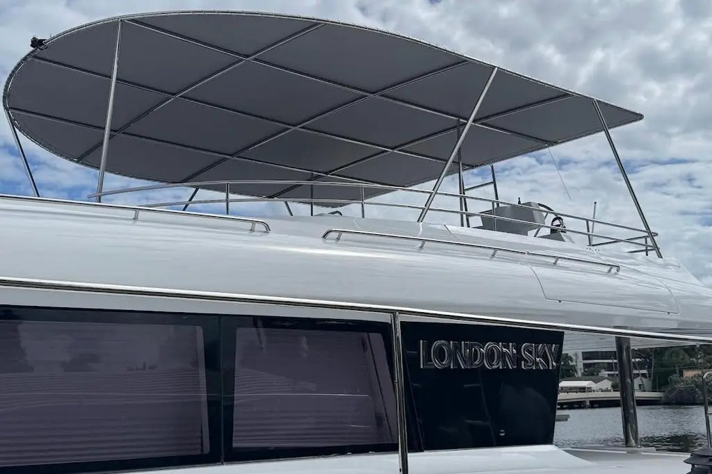 LONDON SKY 2015 Lagoon 630 Motor Yacht Yacht For Sale in Fort Lauderdale FL LONDON SKY 2015 Lagoon 630 Motor Yacht Yacht For Sale in Fort Lauderdale FL