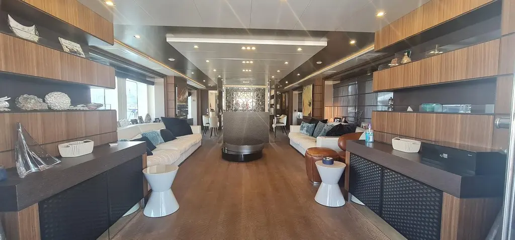 2015 Benetti Classic 121 Yacht For Sale in Beirut 2015 Benetti Classic 121 Yacht For Sale in Beirut