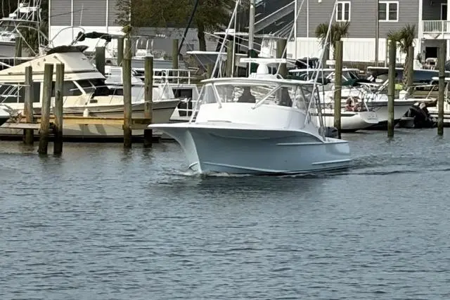 2012 Shearline Express Fisherman Yacht For Sale in Morehead City NC 2012 Shearline Express Fisherman Yacht For Sale in Morehead City NC