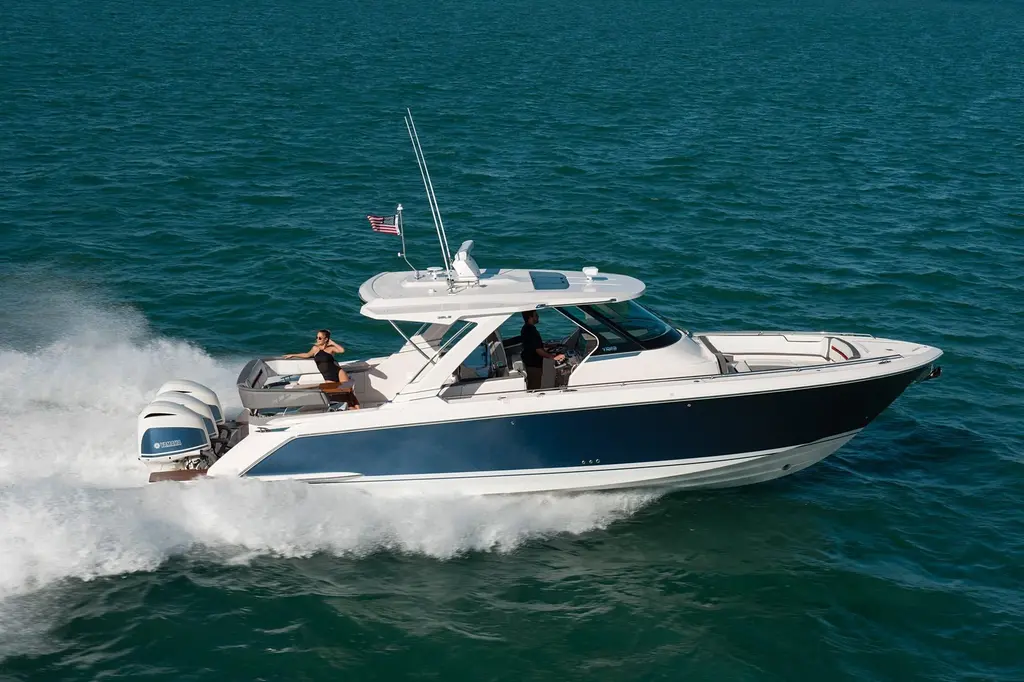 2025 Tiara Yachts 38 LS Yacht For Sale in Portland CT 2025 Tiara Yachts 38 LS Yacht For Sale in Portland CT