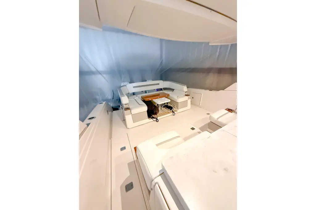 2025 Tiara Yachts 38 LS Yacht For Sale in Portland CT 2025 Tiara Yachts 38 LS Yacht For Sale in Portland CT