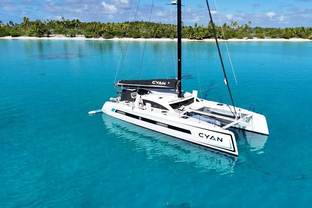 CYAN 2022 Outremer 5X Yacht For Sale in Le Grau-du-Roi 30