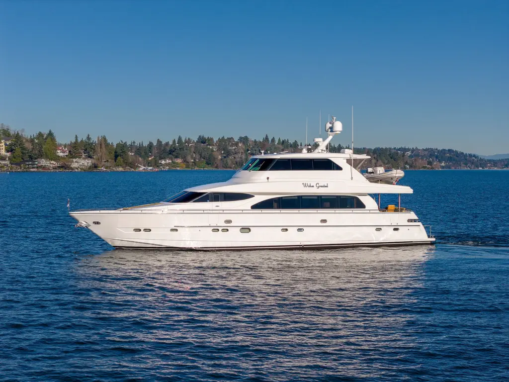 Wishes Granted 2005 Horizon 82 Skylounge Yacht For Sale in Seattle WA Wishes Granted 2005 Horizon 82 Skylounge Yacht For Sale in Seattle WA