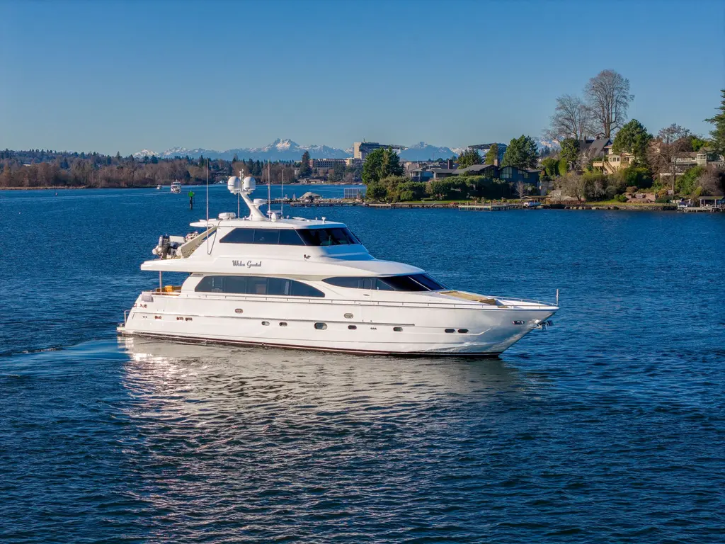 Wishes Granted 2005 Horizon 82 Skylounge Yacht For Sale in Seattle WA Wishes Granted 2005 Horizon 82 Skylounge Yacht For Sale in Seattle WA