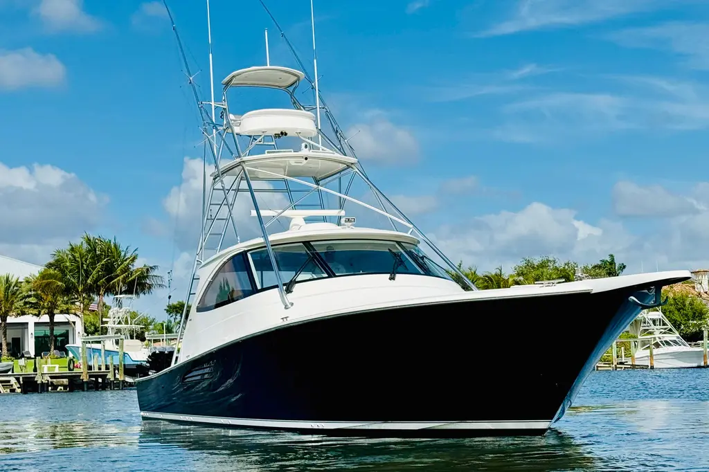 BUZZY 2017 Viking 52 Sport Tower Yacht For Sale in Hampton Bays NY