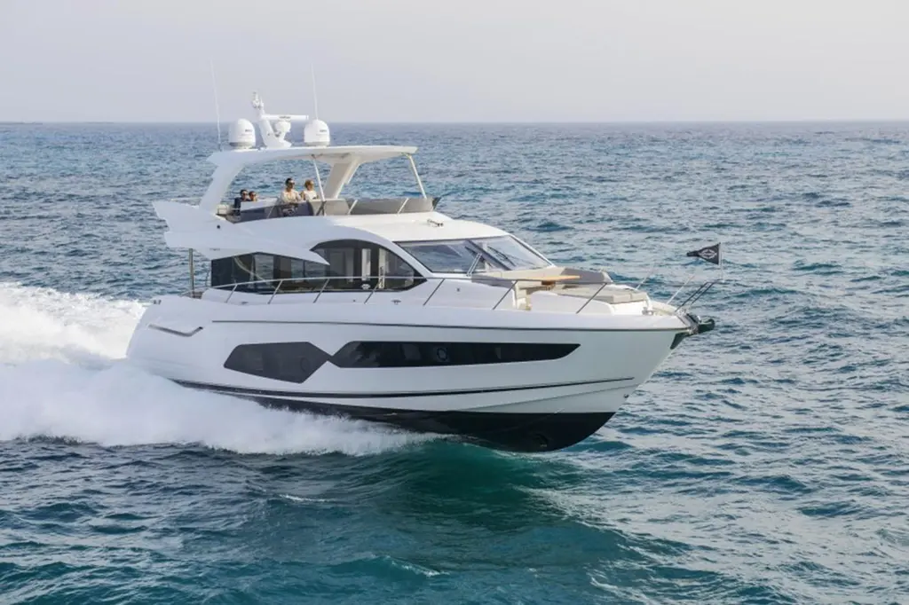 2017 Sunseeker Manhattan 66 Yacht For Sale in Istanbul 2017 Sunseeker Manhattan 66 Yacht For Sale in Istanbul