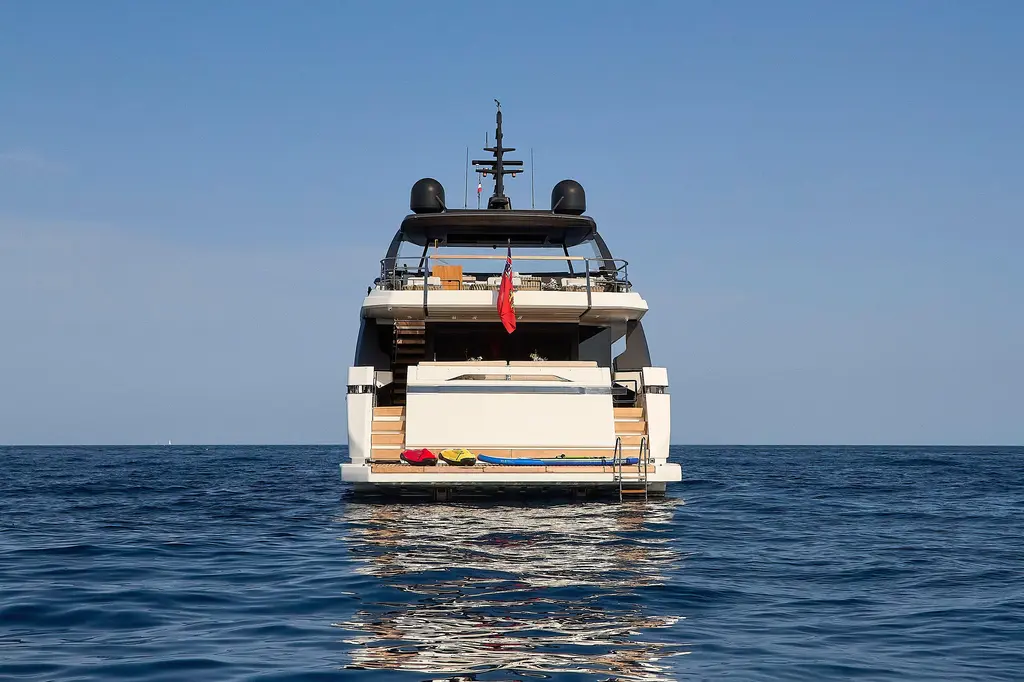 HAYAT 2021 Sanlorenzo SL102A Yacht For Sale in Viareggio IT-LU HAYAT 2021 Sanlorenzo SL102A Yacht For Sale in Viareggio IT-LU