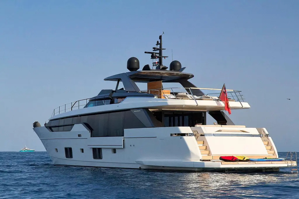 HAYAT 2021 Sanlorenzo SL102A Yacht For Sale in Viareggio IT-LU HAYAT 2021 Sanlorenzo SL102A Yacht For Sale in Viareggio IT-LU