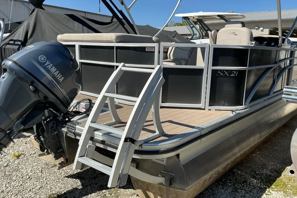 2018 Bennington SX 21 SLXP Yacht For Sale in Noblesville IN 2018 Bennington SX 21 SLXP Yacht For Sale in Noblesville IN
