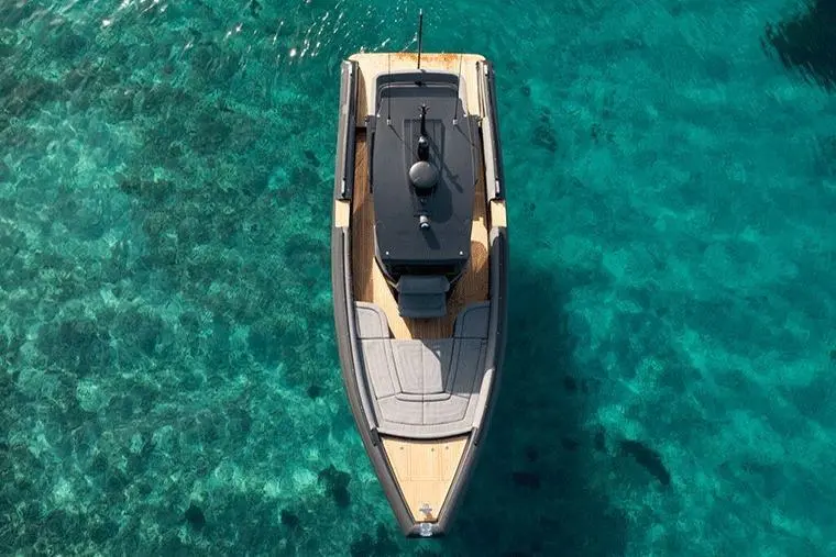 2023 Black Shiver 100 efb Yacht For Sale in Olbia IT-SS 2023 Black Shiver 100 efb Yacht For Sale in Olbia IT-SS