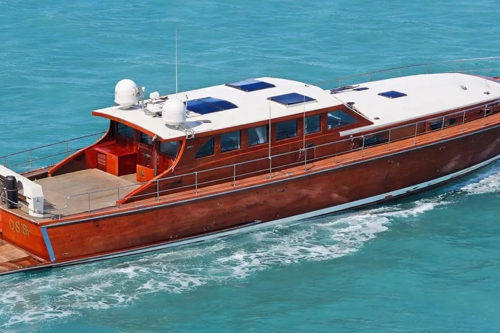 2009 Custom Saint Custom Boats Model 65 Commuter Yacht For Sale in Brewerton NY 2009 Custom Saint Custom Boats Model 65 Commuter Yacht For Sale in Brewerton NY