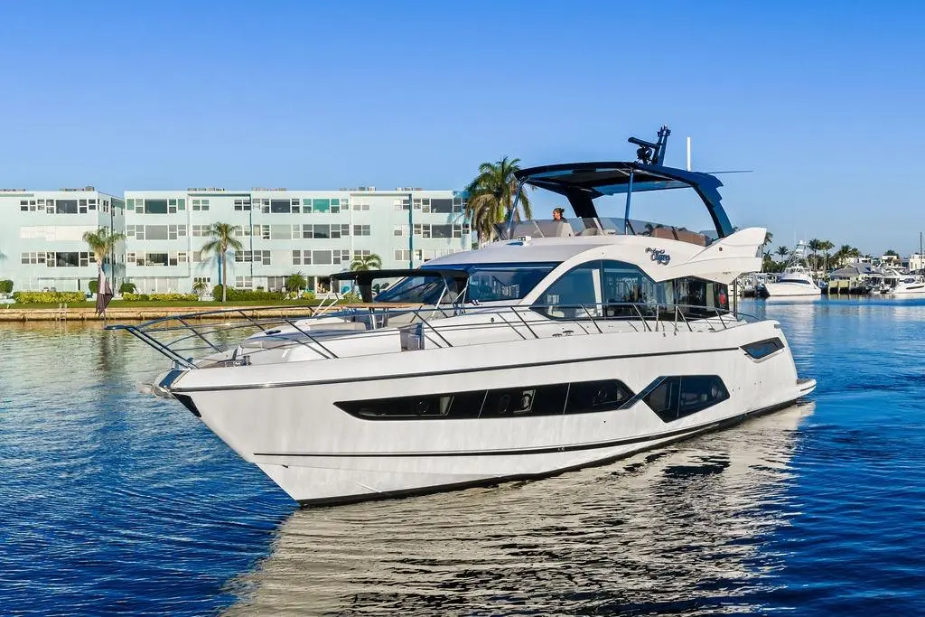 ELLIGANCE 2021 Sunseeker Manhattan 68 Yacht For Sale in Pompano Beach FL ELLIGANCE 2021 Sunseeker Manhattan 68 Yacht For Sale in Pompano Beach FL